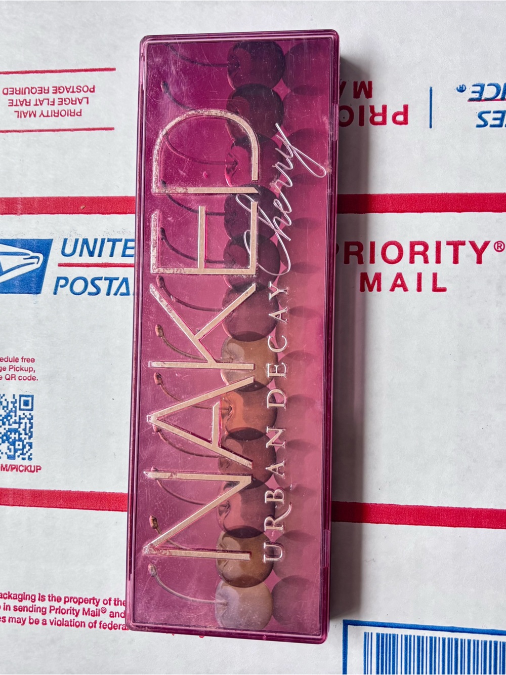 NAKED URBAN DECAY CHERRY PALLETE-USED -NO BRUSH